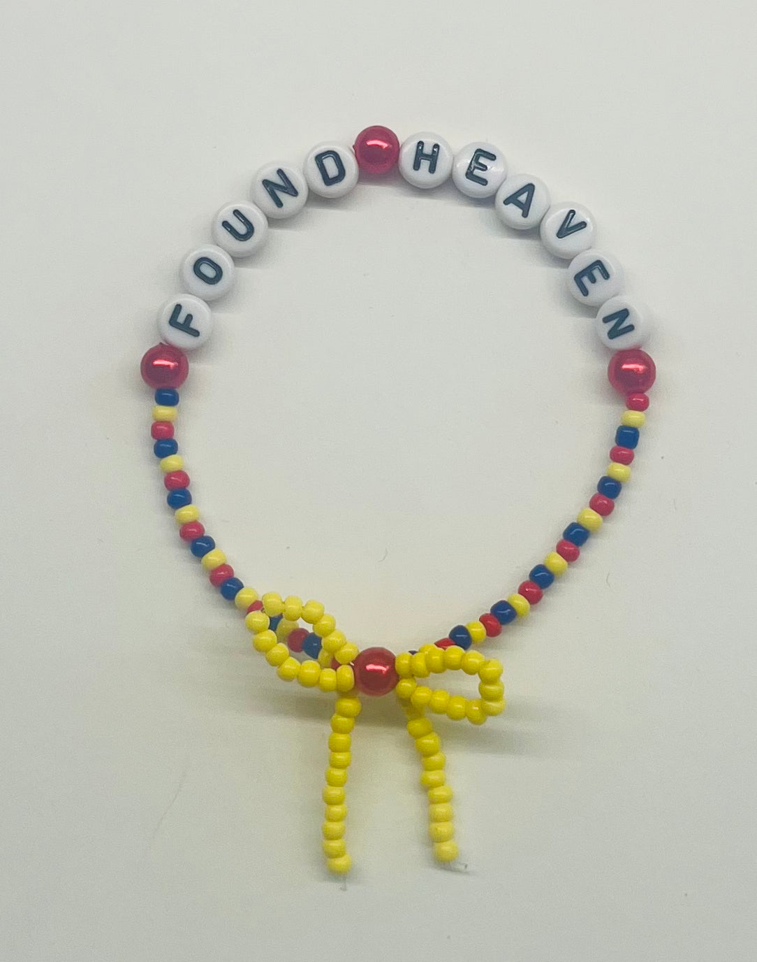“Found Heaven” Beaded Bow Bracelet