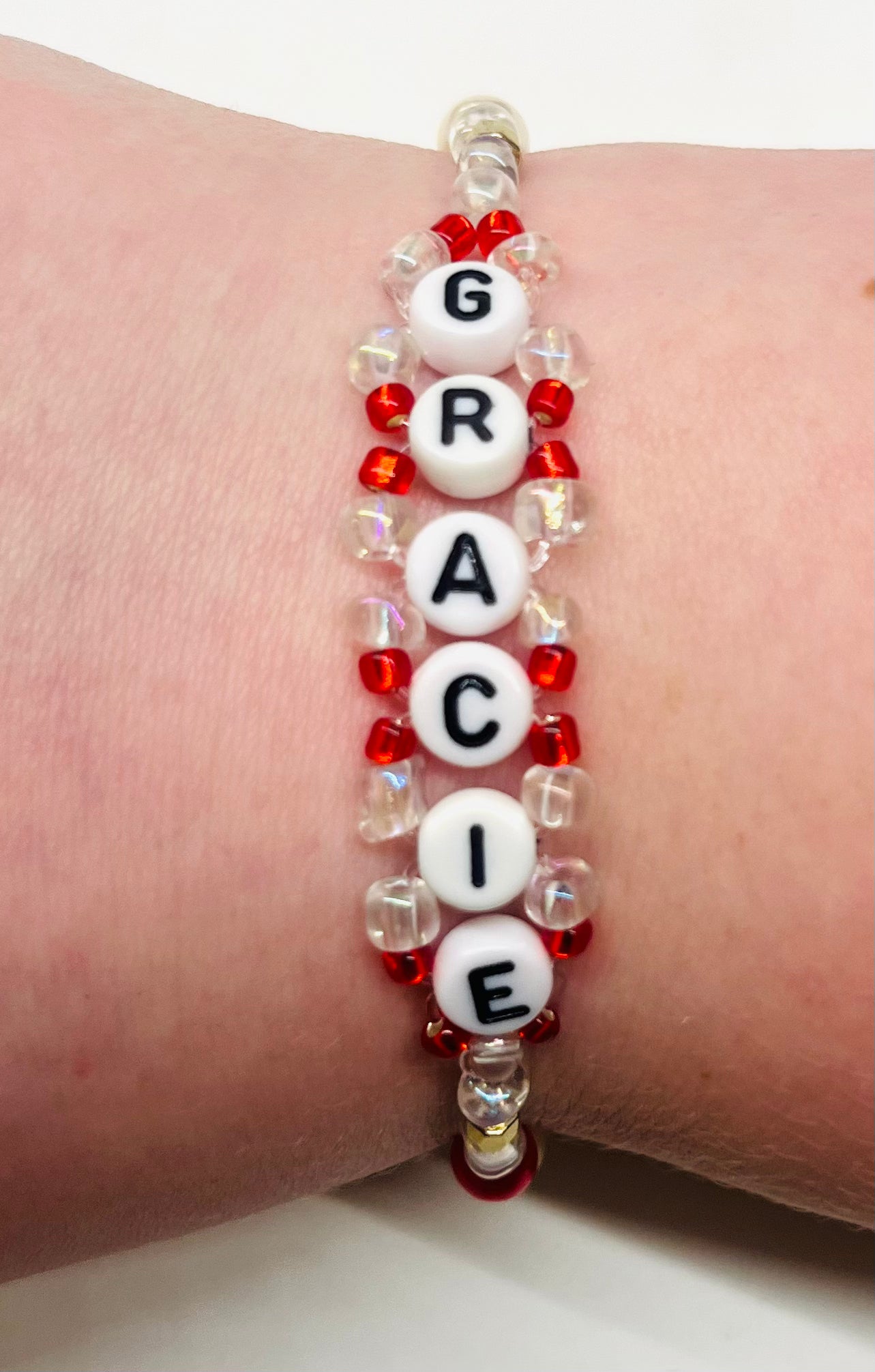 “Gracie” Beaded Wavy Bracelet