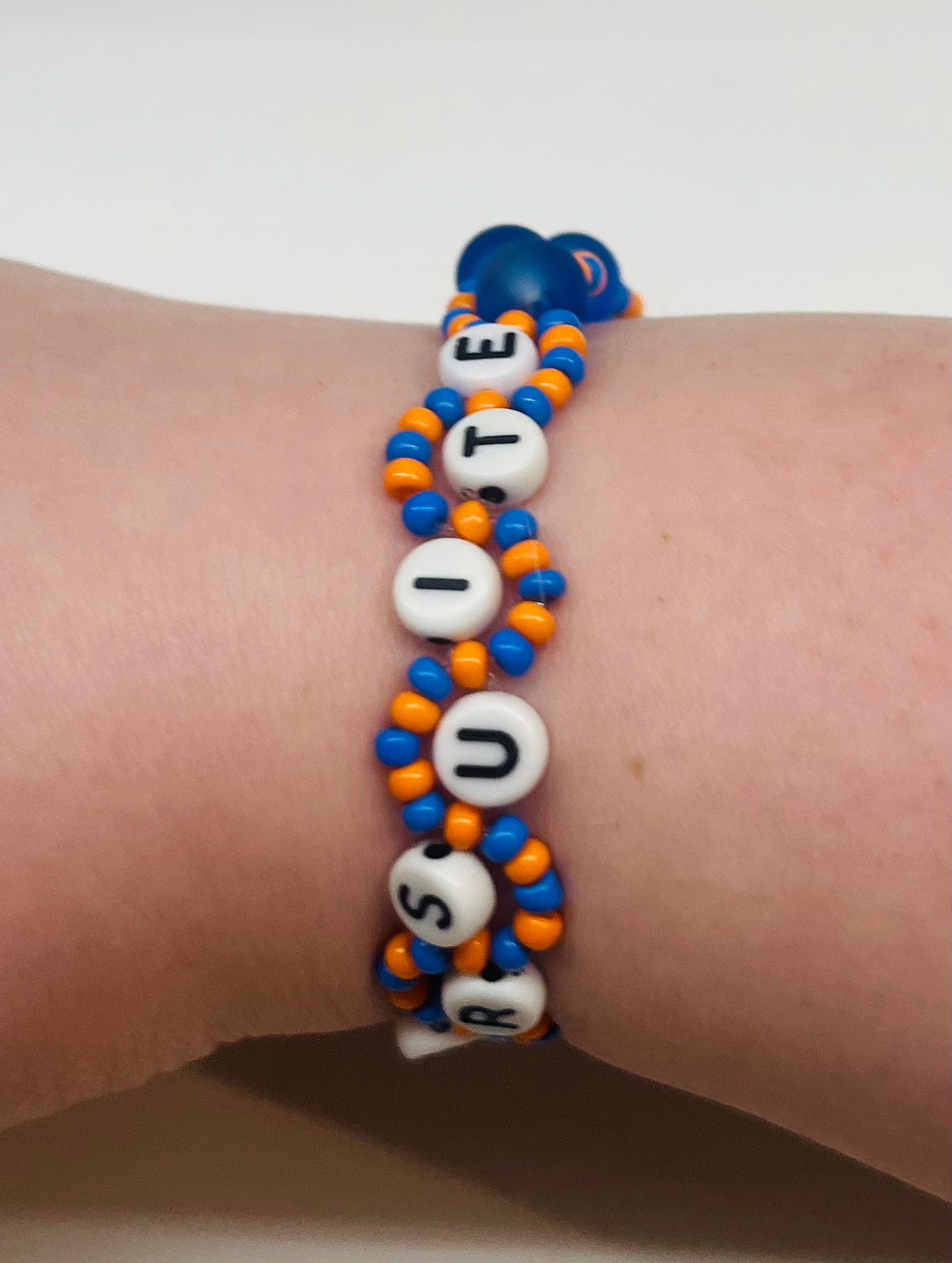 “BITTERSUITE” Beaded Wavy Bracelet